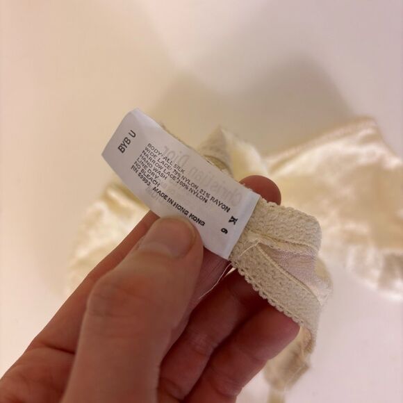 Christian Dior Ivory Silk Lace Garter Belt Medium - Picture 9 of 9